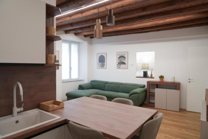 indipendenza 60 Home Como Center