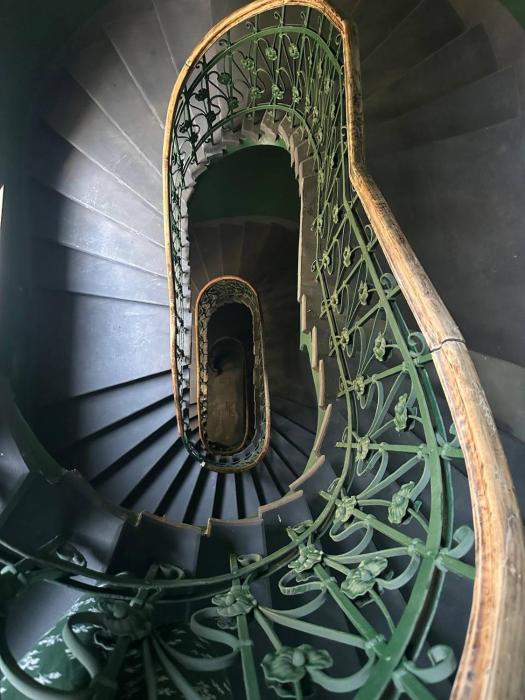 Бюджетна студія біля ратуші