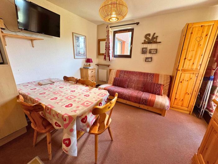 Charmant appartement pour 5, ski aux pieds, bien équipé, proche commerces et piscine à Les Bruyères - FR-1-452-237