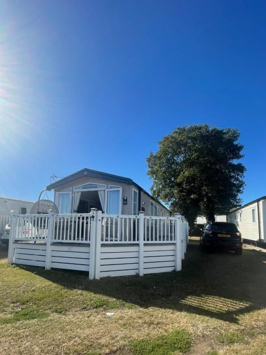Haven caravan Kent coast sleeps 6 with WiFi