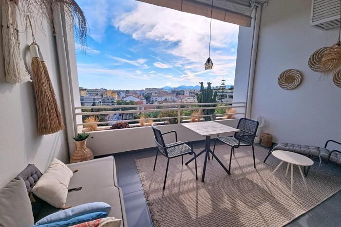 HENRI CAMILLE AGENCY - Gallia - Huge studio w big terrace downtown