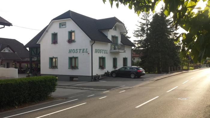 Mamas House 7min from Airport