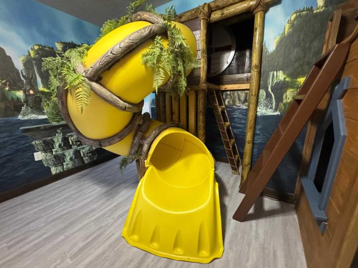 EPIC Escape- 8BR Theme Villa - Close to Disney