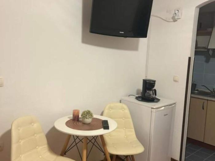 Apartmani Jadranovo Mare - One Bedoom Apartment 2