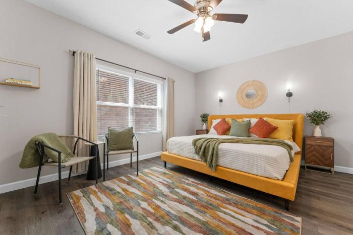 New! 3 BR Condo WPool Close to Branson Strip