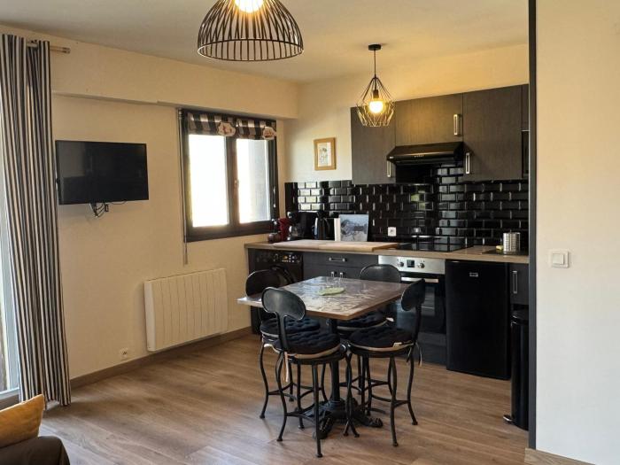 Appartement 2P, vue mer, animaux acceptés, parking - FR-1-487-302