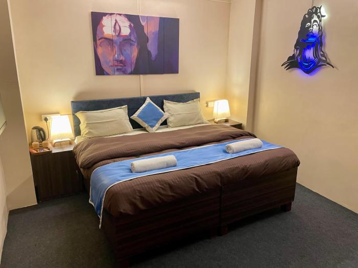 Hotel Kashi Awahan! Near Vishvanath Temple