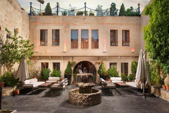 Aja Cappadocia Cave Hotel