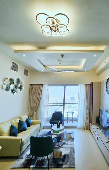 OMR Vista High floor luxury stay close to WTC