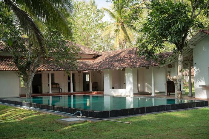 Franslyn Estate - Villa near Negombo & Airport