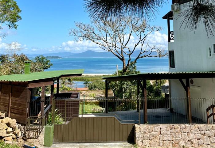 Super apartamento Vista Mar entre Ponta das Canas e Cachoeira