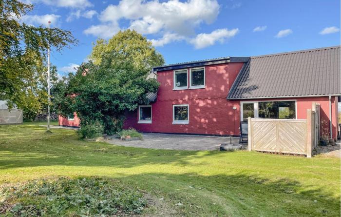 4 Bedroom Amazing Home In Farsø