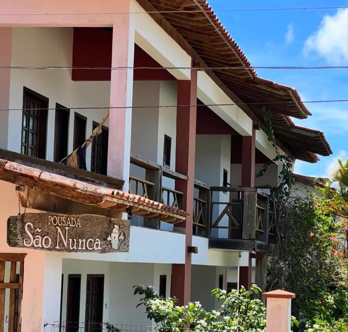 Pousada São Nunca