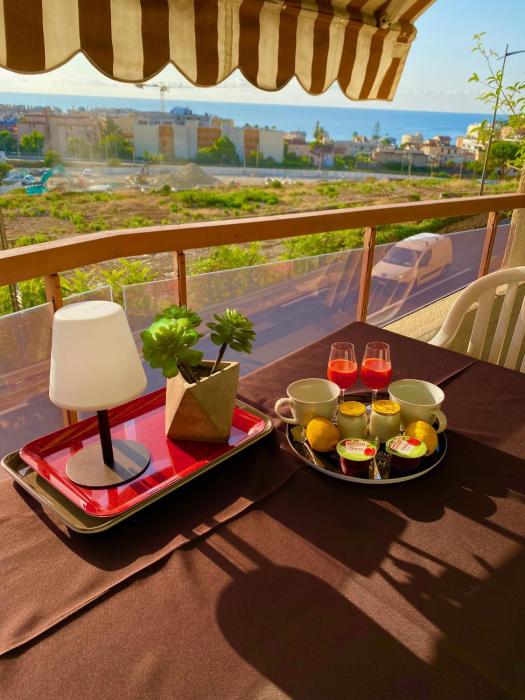 Le Santa Monica - Appartement Vue Mer proche Monaco ,Menton, Italie à Roquebrune Cap -Martin