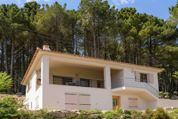 Entre mer et montagne Villa Cartalavonu