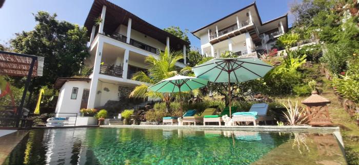 Liri Villa - 4 BRs - Ocean, Valley view