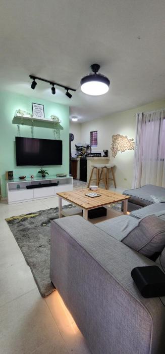 Gilmar Stay, A pasos de la Avenida España