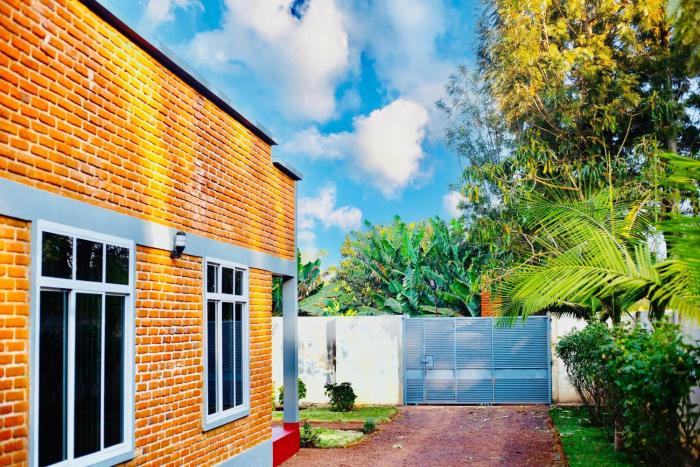 Hillside Home-Fully furnished home near Ngorongoro