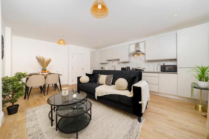 Spacious 2 Floor Flat Sleeps 6 Prime London