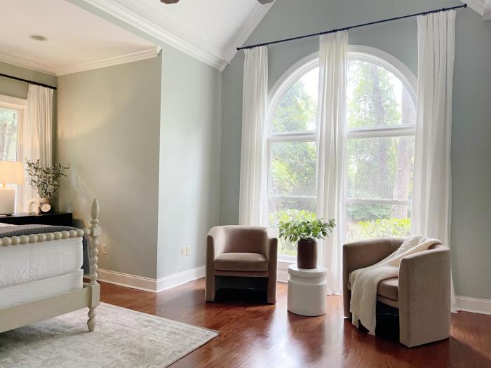 Sophisticated and Luxurious Details- Sleeps 18