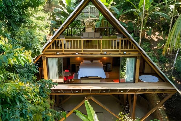 Casa Trikona - Imersa na floresta na Aldeia Rizoma