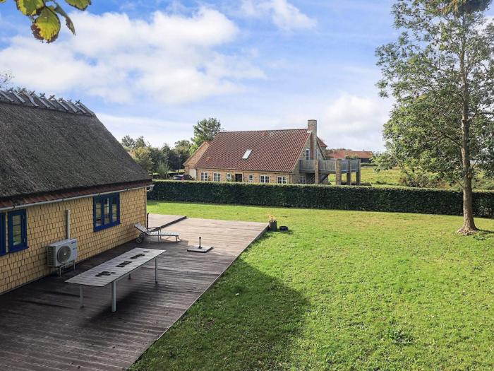 6 person holiday home in Rude