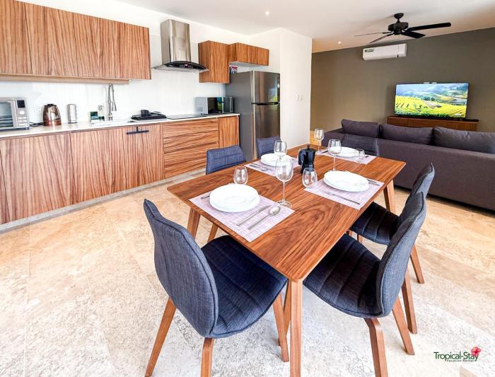 Exclusive 2 Bedroom Apartment Private Pool Fast Wifi in Aldea Zama