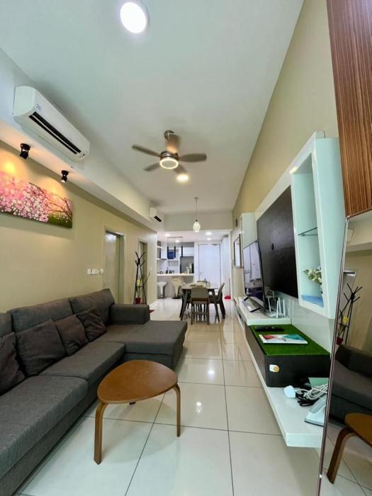 SUTERA AVENUE T2 2BEDROOM by GC near imago kk