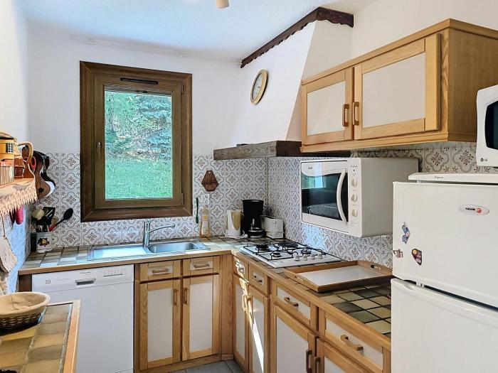 Appartement cosy proche des pistes avec parking à La Toussuire - FR-1-417-169