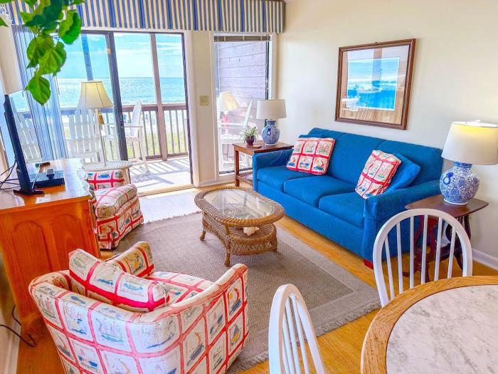 Tilghman Beach and Racquet Club 208