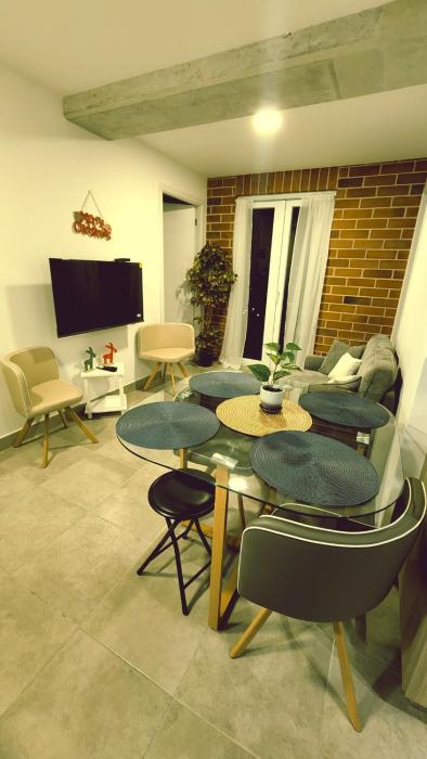 5CERO2 STAYMENTS On Edificio Fiamene Zona 10 Guatemala