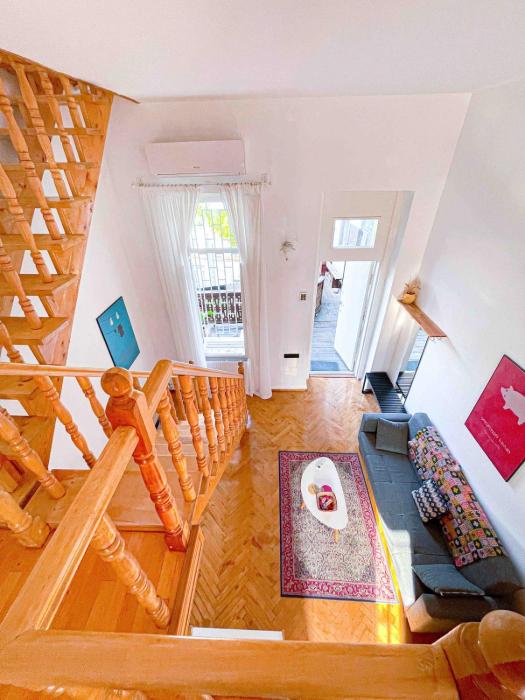 Charming triplex at liberty square