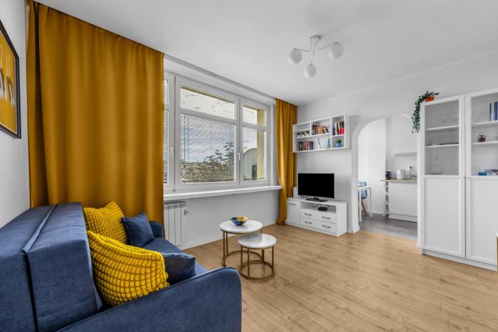 Downtown Apt - Top Location, Metro nearby - by Rentujemy