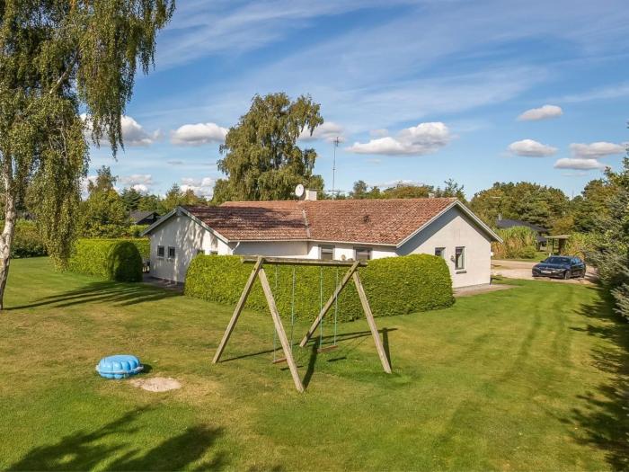 Holiday Home Mainio - 800m from the sea by Interhome