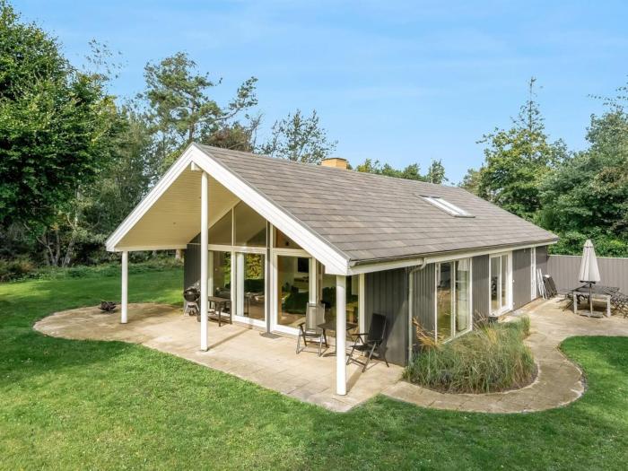 Holiday Home Talitha - 40m from the sea by Interhome