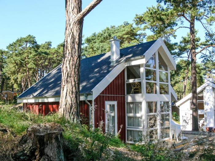 Holiday Home Haus 207 by Interhome