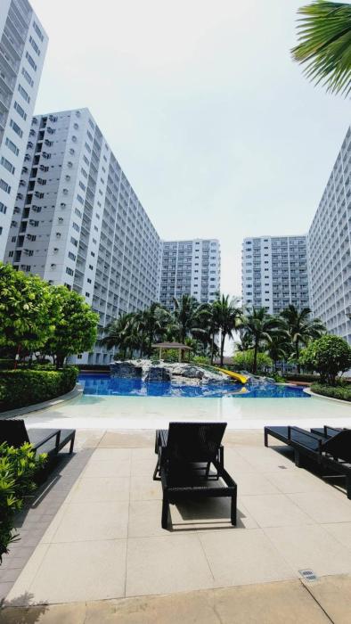 Condo MOA Complex Pasay - Shore 1 Tower D Residence - Home away from Home