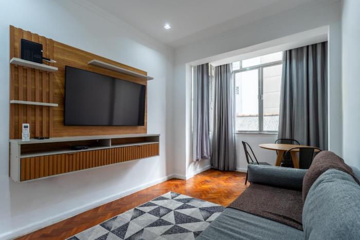 Apartamento Um Quarteirão Da Praia De Copacabana