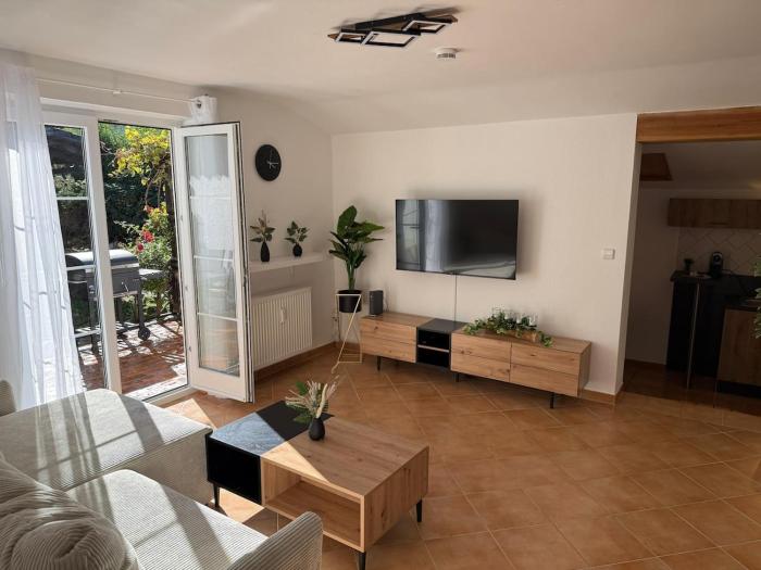 Alpen-Oase - Gemütliche FEWO mit Terrasse