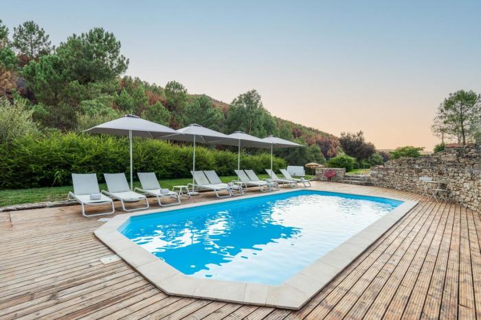 The Mill Retreat with Pool & BBQ by Portugal Active