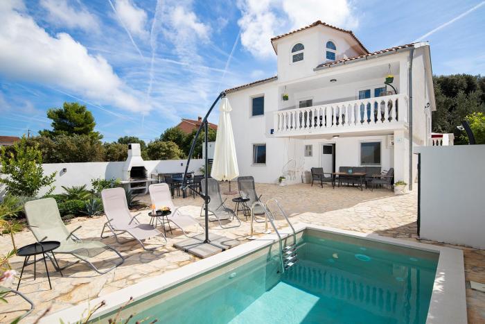 Villa Liznjan 2 Apartment in einem Haus