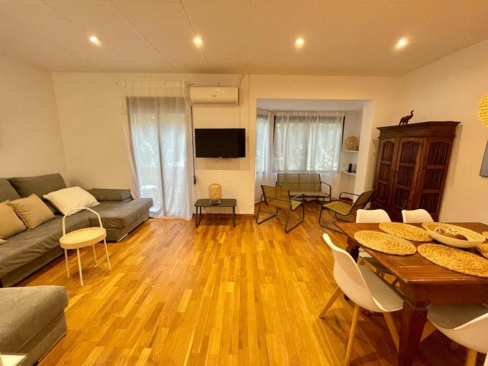 Practical, 3 double bedrooms, 7 Sagrada Familia