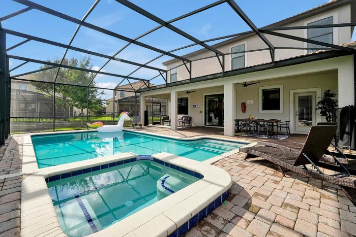 ChampionsGate 8BR Pool Game Room