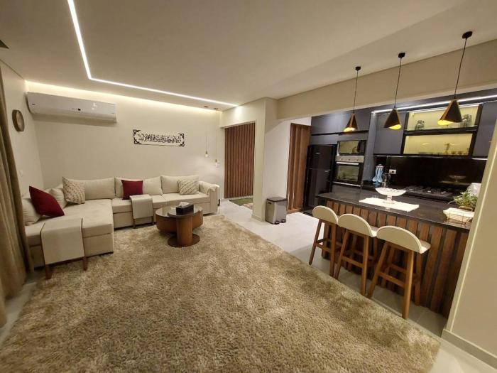 A6 Luxury in the finest neighborhood of Mohandessin