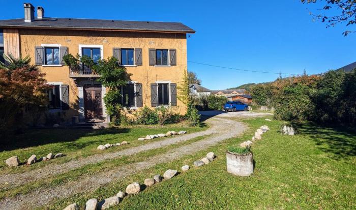 Gîte de lAdour, Rénové & Chic, Parking