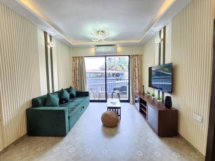 Candolim 1BHK Designer Apartment with Pool and Gym near Beach North Goa