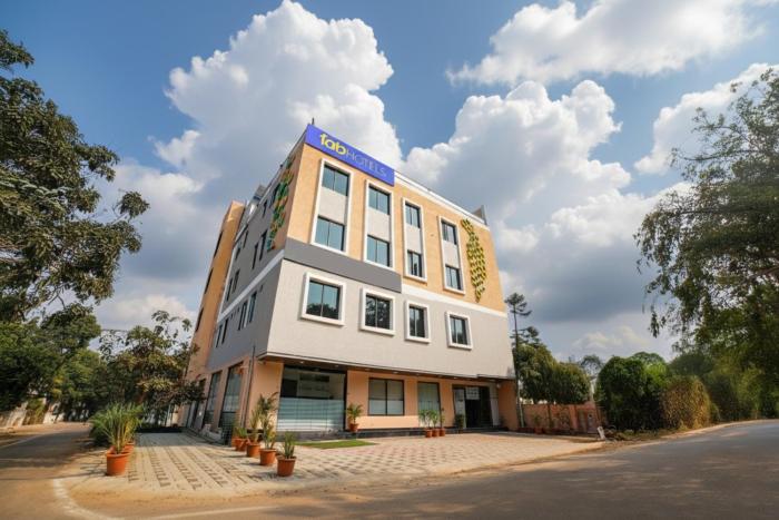 FabHotel Bliss Residency