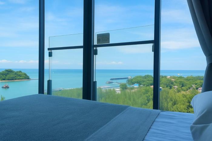 PD Dwharf The Bay Oceanview Suite
