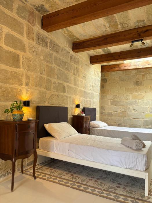 300 year old Townhouse near Mdina