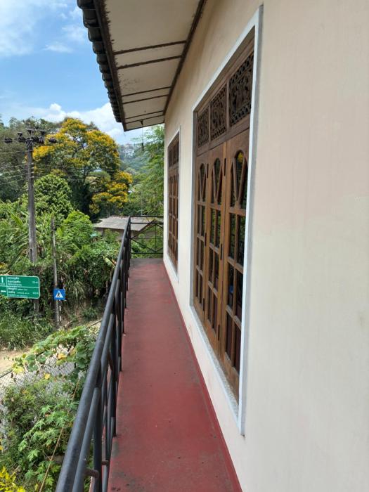 NALYs Lodge